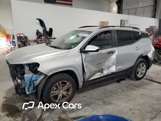 GMC Terrain 2022 - Image 1 of 13