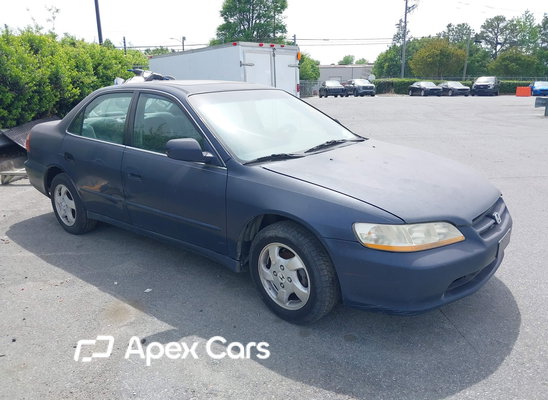 Honda Accord 2000 - Image 1 of 13