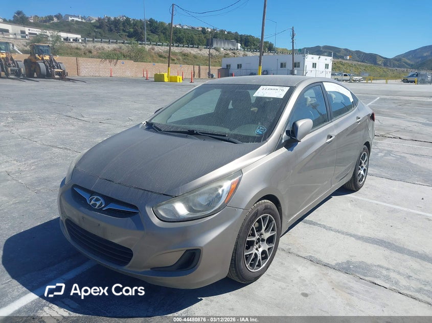 Hyundai Accent 2013