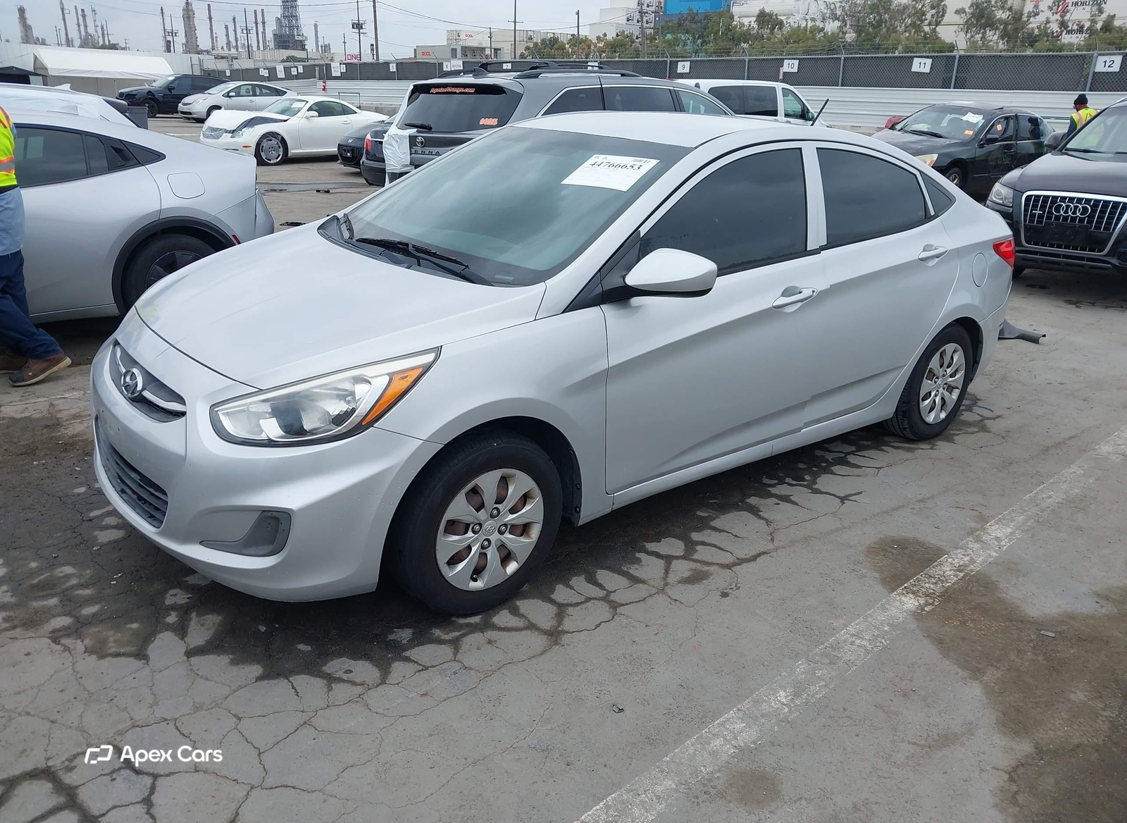 Hyundai Accent 2015