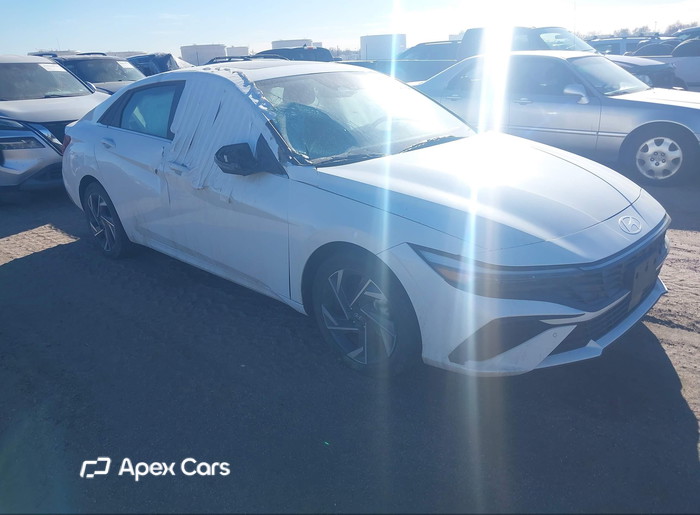 2024 Hyundai Elantra - Zdjęcie 1 z 16