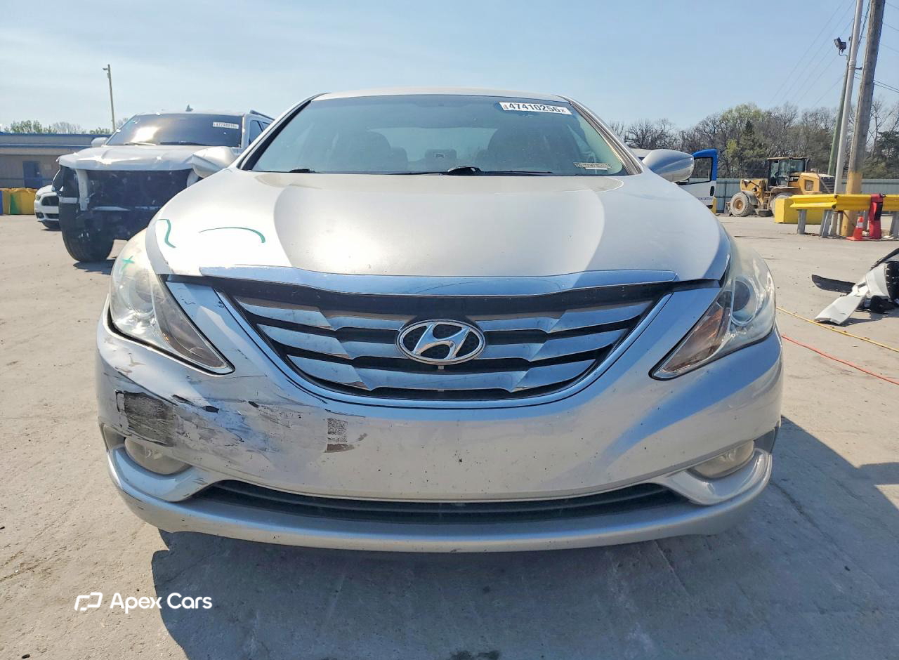 Hyundai Sonata 2011