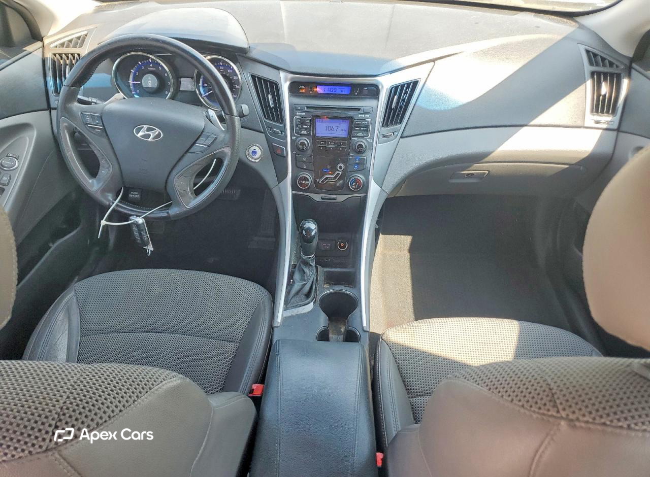 Hyundai Sonata 2011
