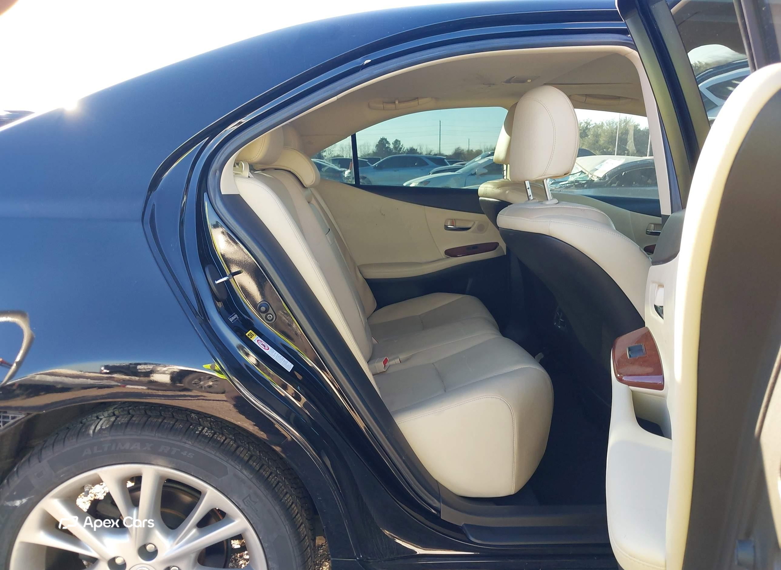 Lexus HS 2010