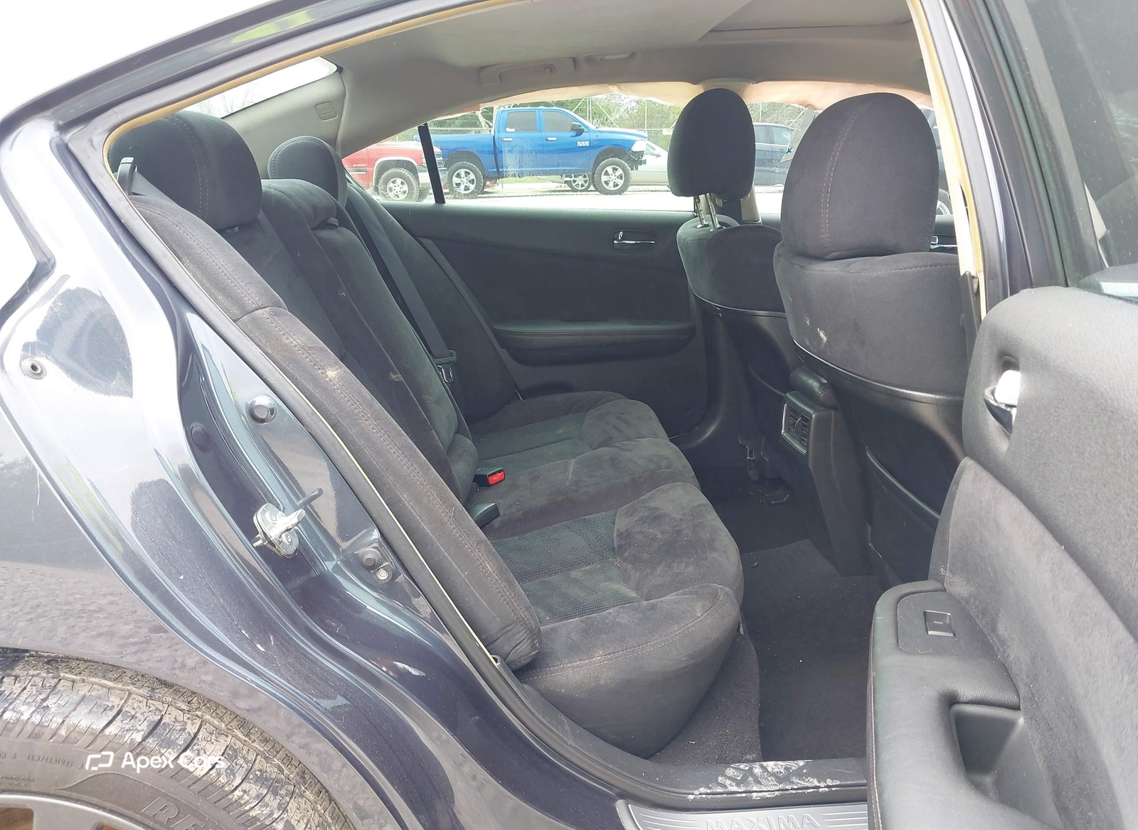 Nissan Maxima 2011