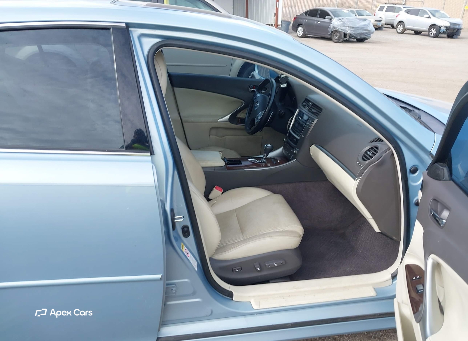 Lexus IS 2011