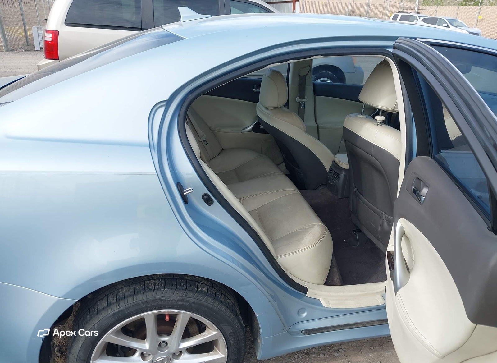 Lexus IS 2011