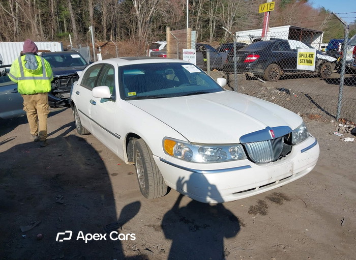 2001 Lincoln Town Car - Zdjęcie 1 z 5