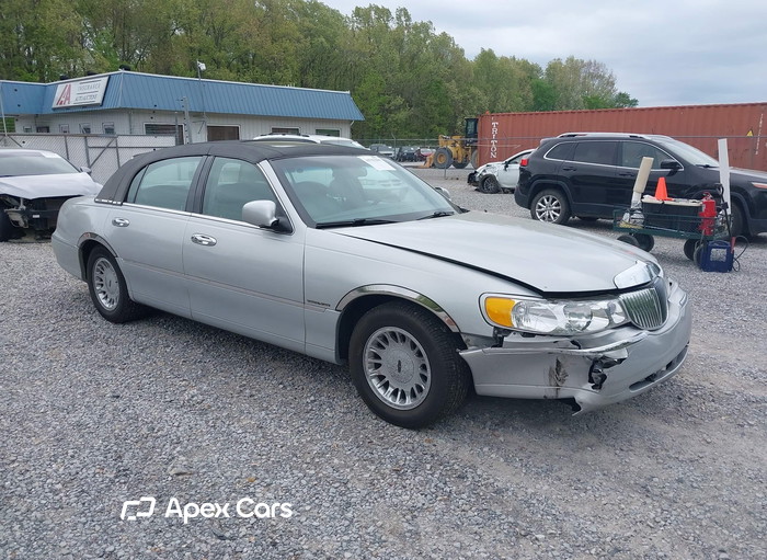 2001 Lincoln Town Car - Zdjęcie 1 z 5