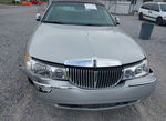 Lincoln Town Car 2001