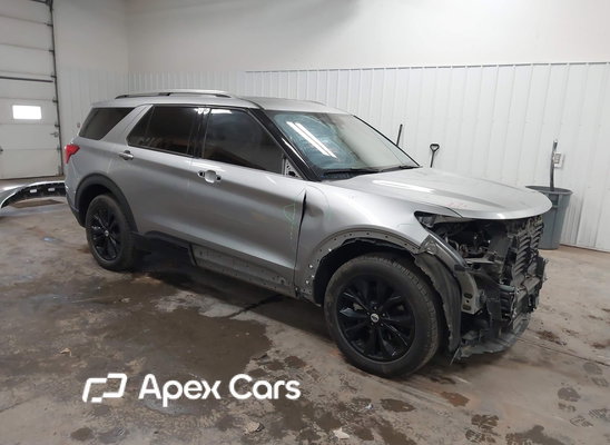 Ford Explorer 2024 - Image 1 of 16