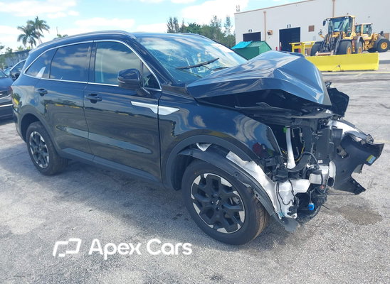 Kia Sorento 2024 - Image 1 of 17