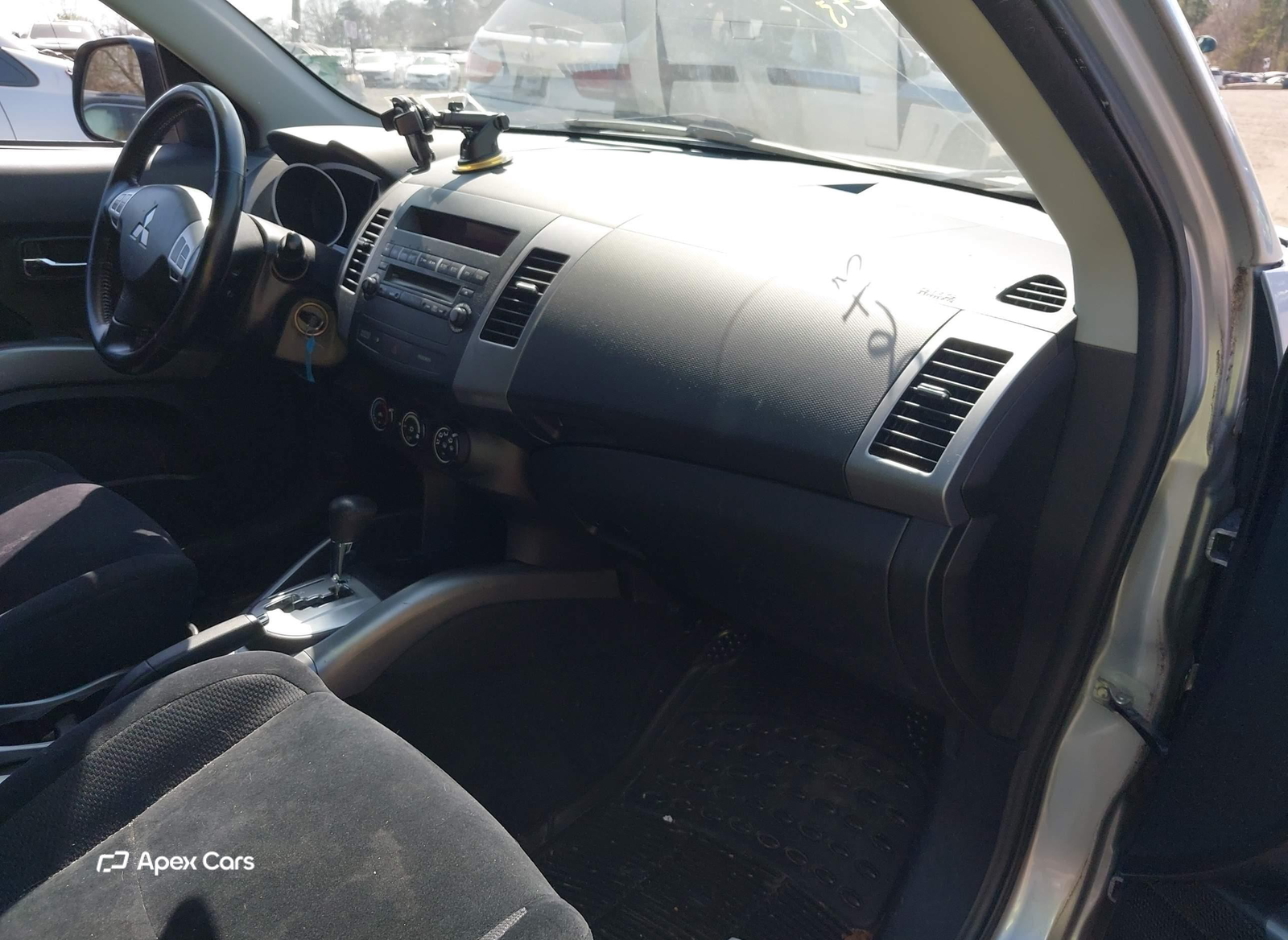 Mitsubishi Outlander 2010