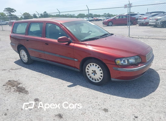 Volvo V70 2001 - Image 1 of 11