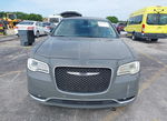 Chrysler 300 2019