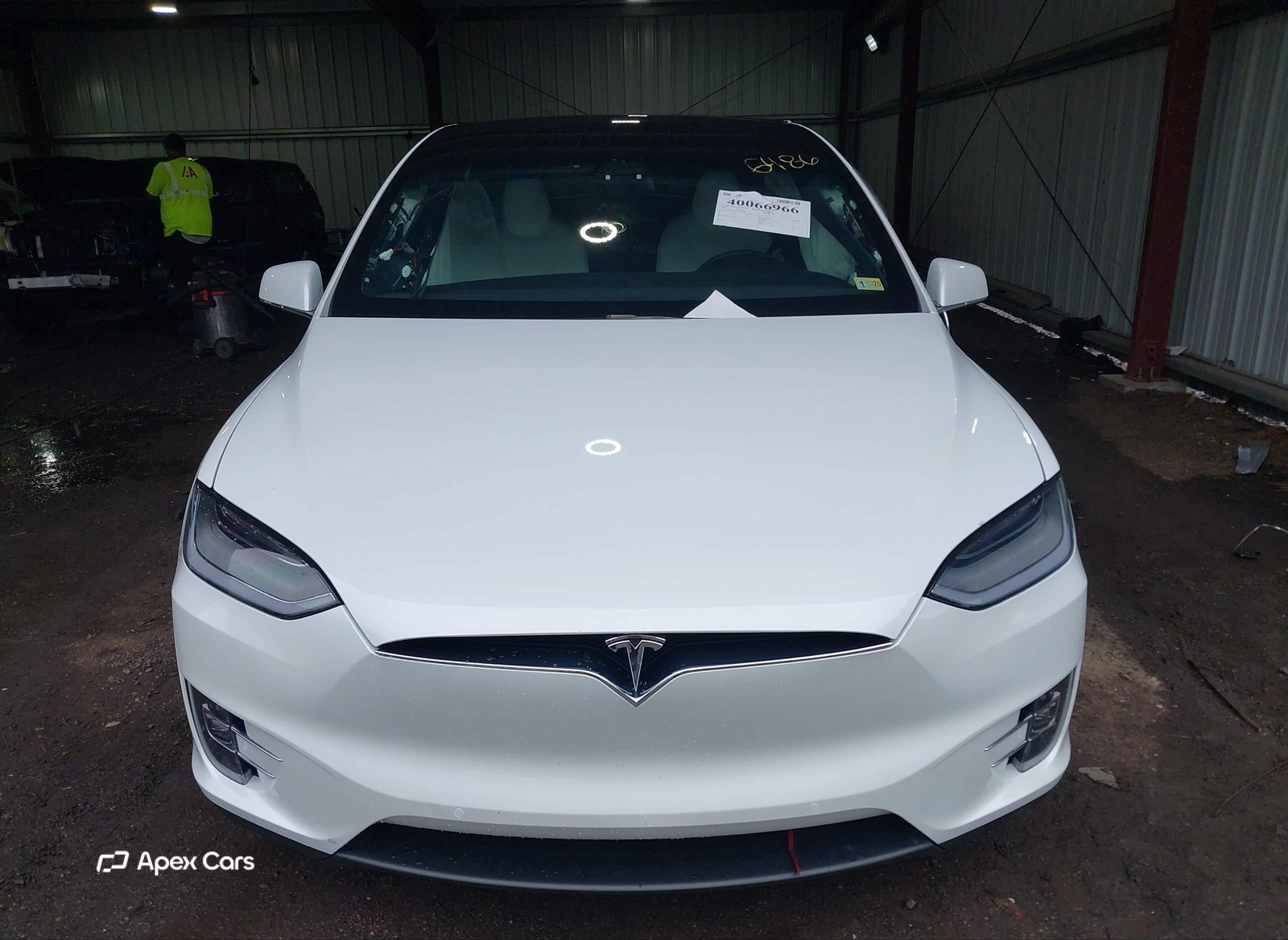 Tesla Model X 2020