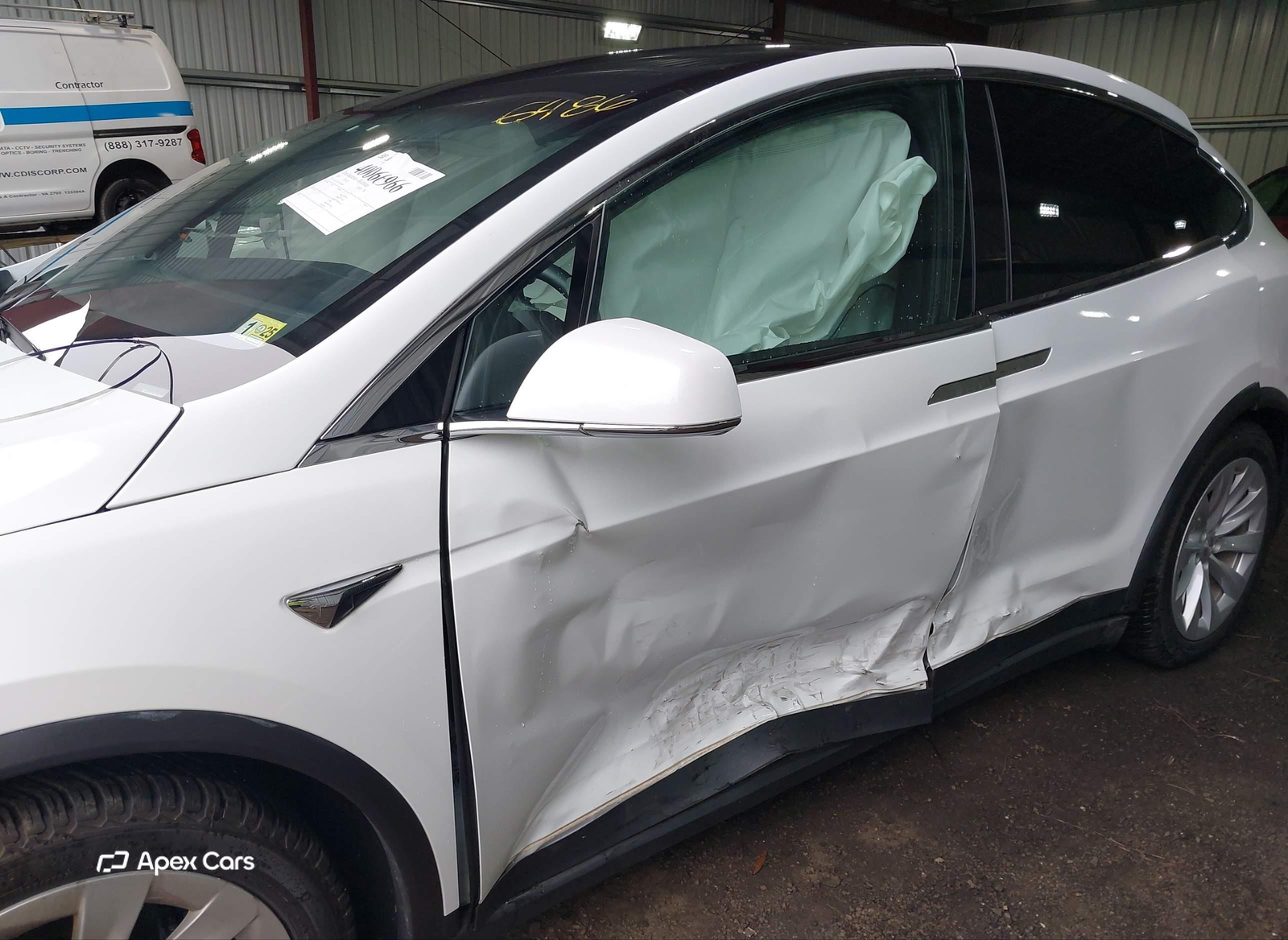 Tesla Model X 2020