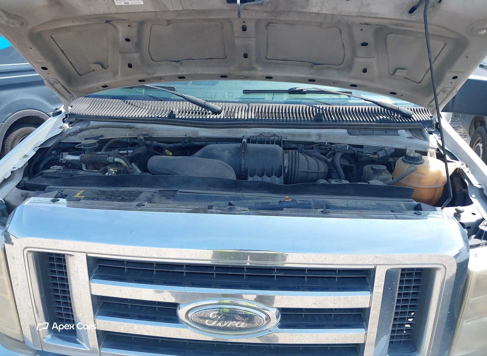 Ford Econoline 2010