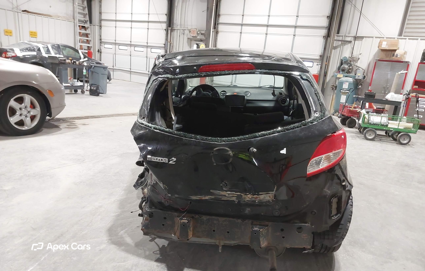 Mazda 2 2012