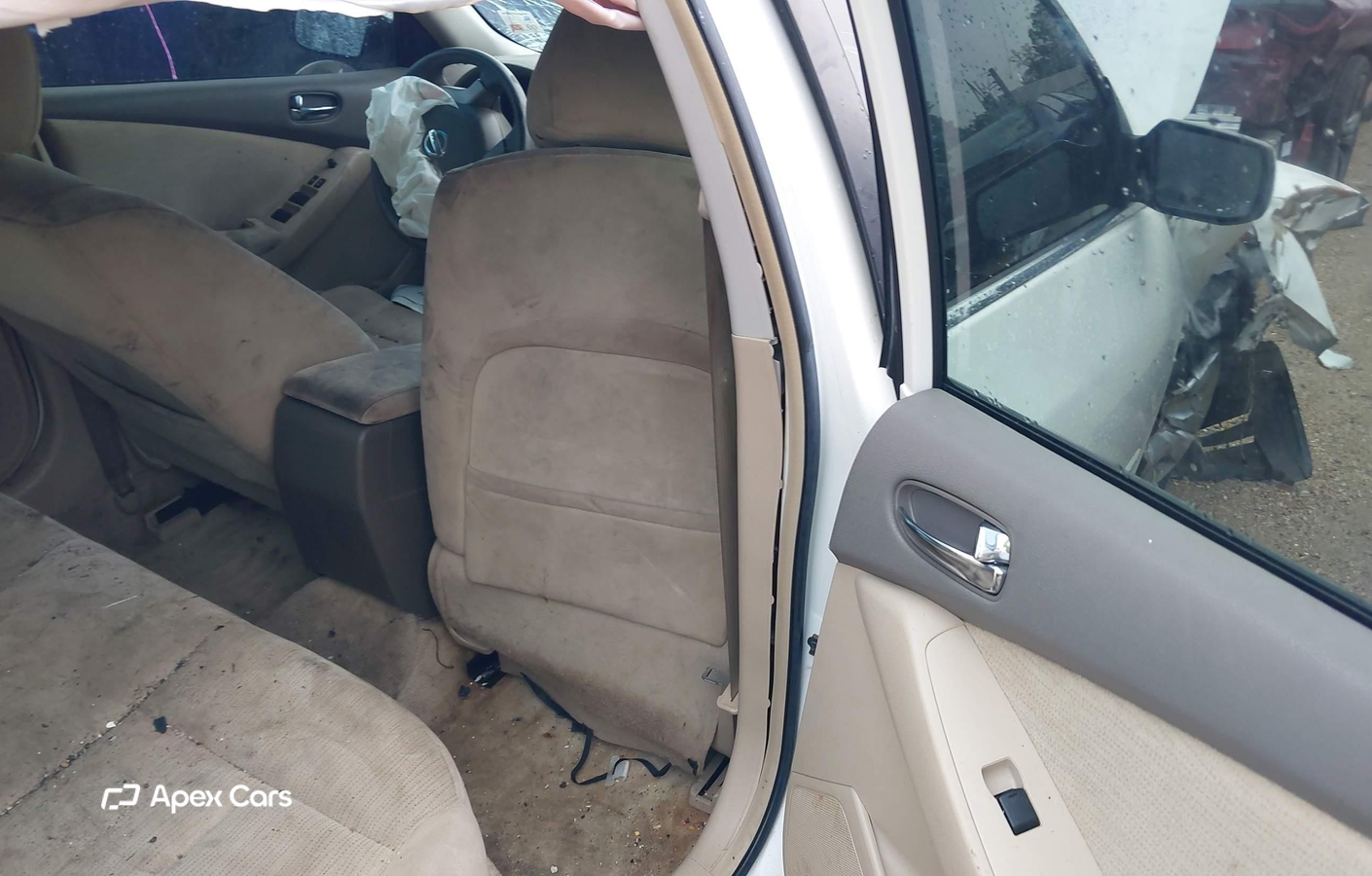 Nissan Altima 2011