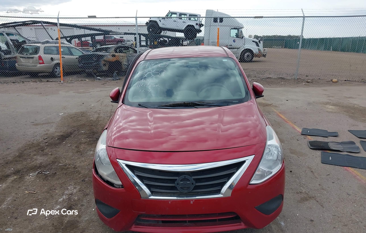 Nissan Versa 2015