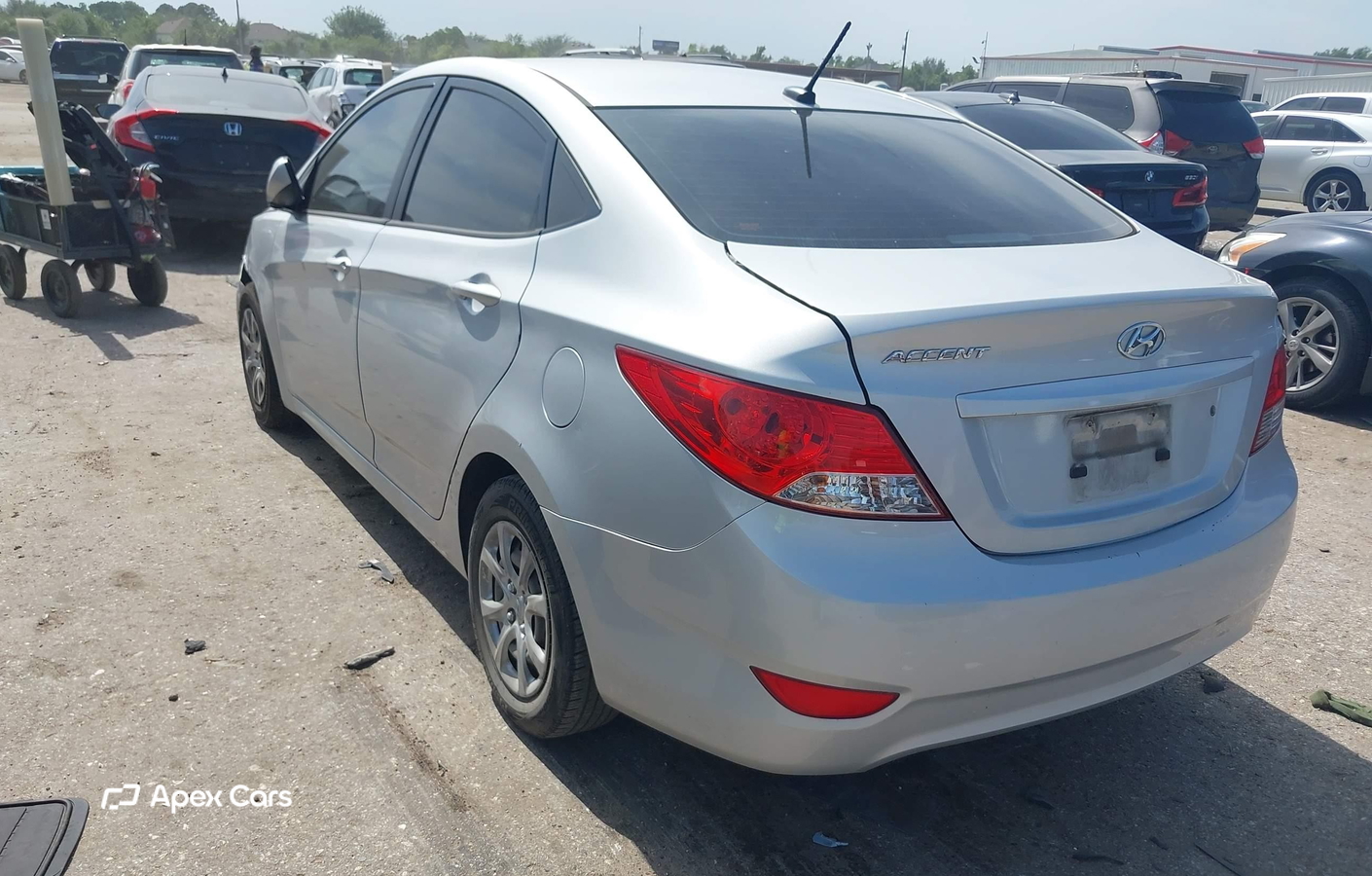 Hyundai Accent 2013