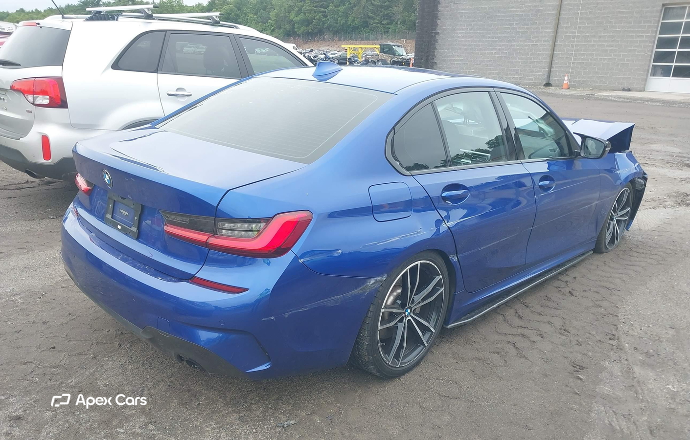 BMW Series 3 2019