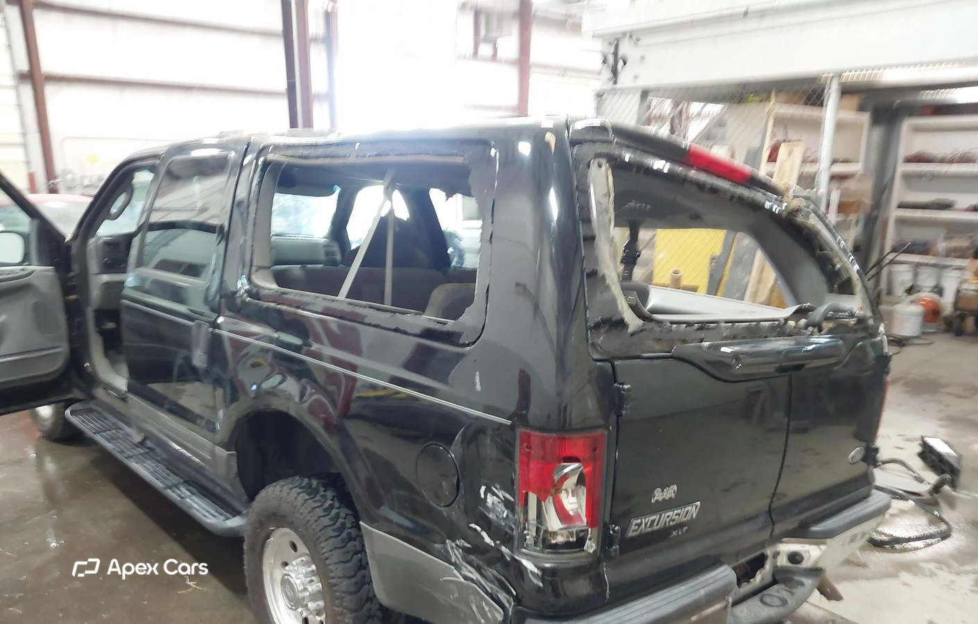 Ford Excursion 2004