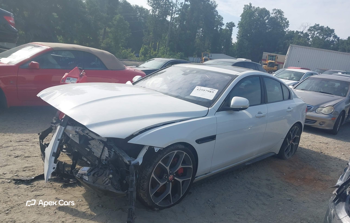 Jaguar XE 2018
