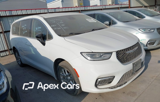 Chrysler Pacifica 2024 - Image 1 of 17