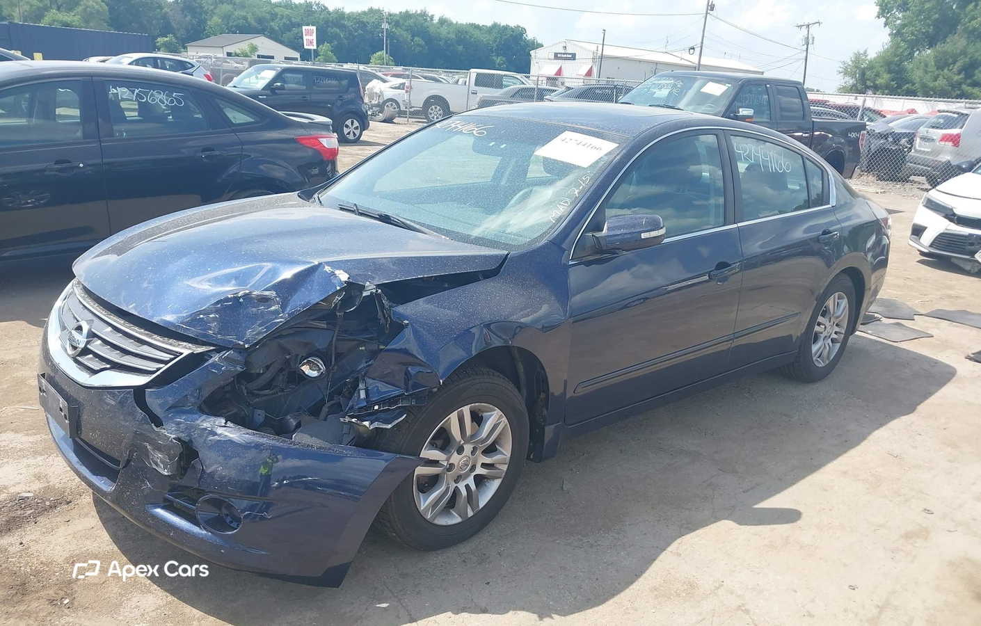 Nissan Altima 2012