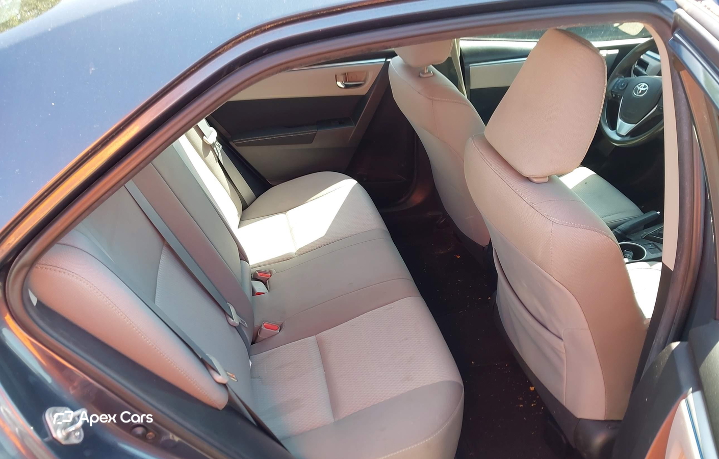 Toyota Corolla 2015