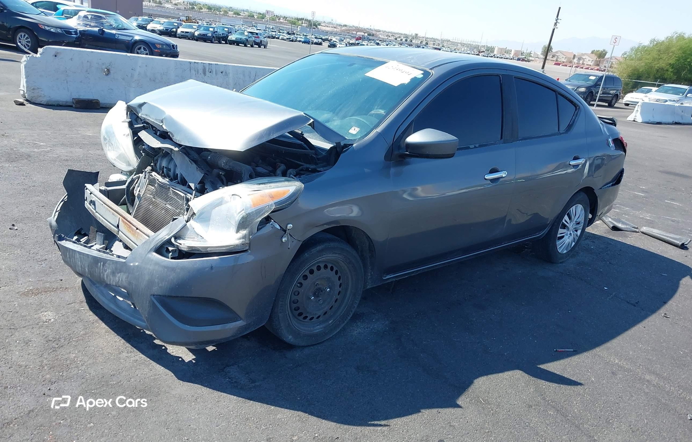 Nissan Versa 2016