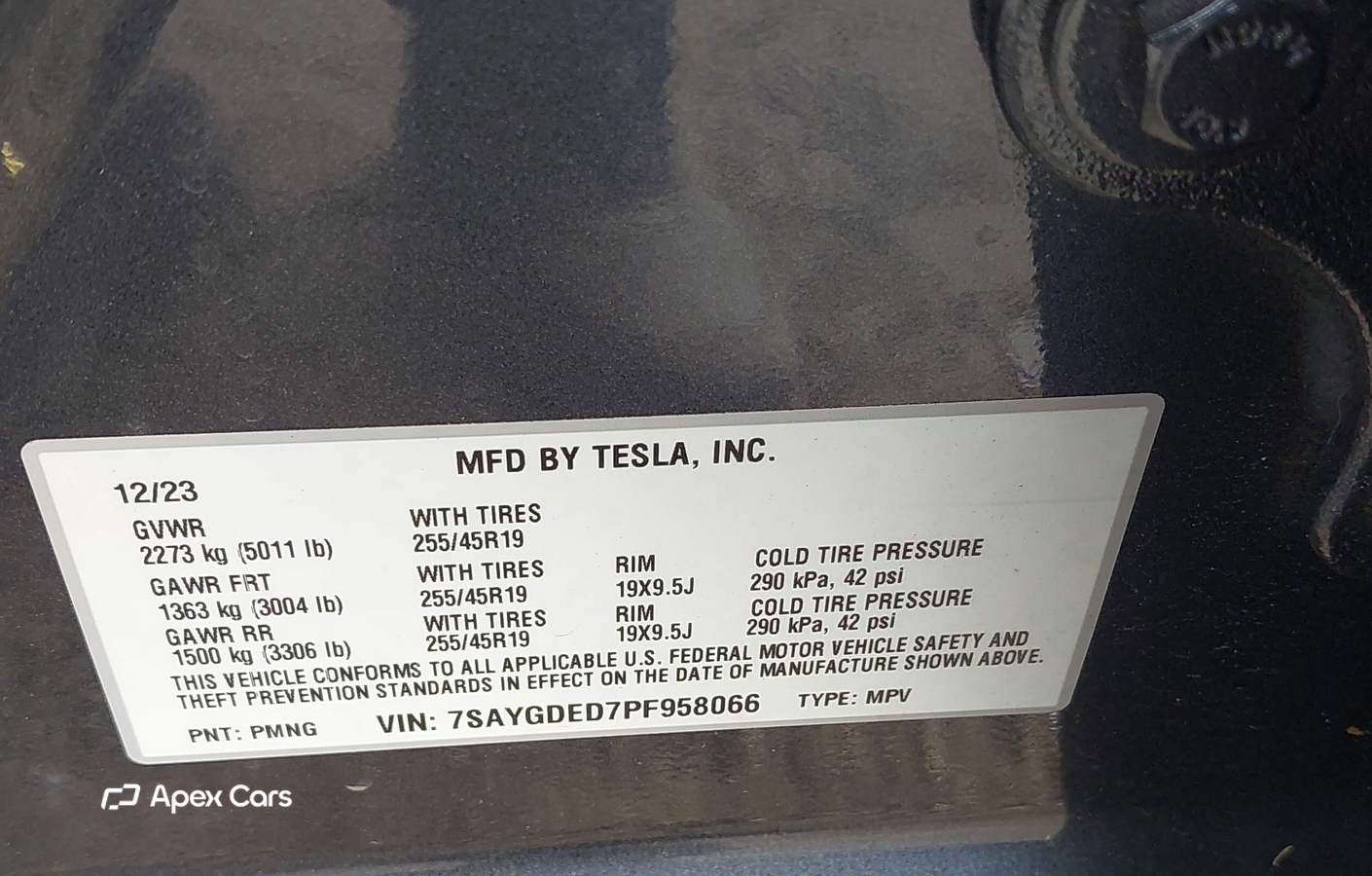 Tesla Model Y 2023