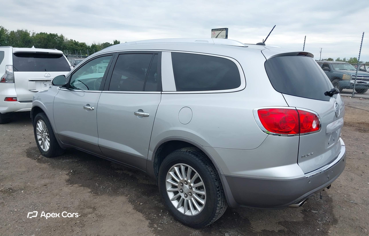 Buick Enclave 2011