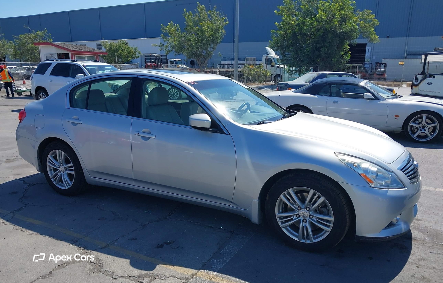 Infiniti G 2013