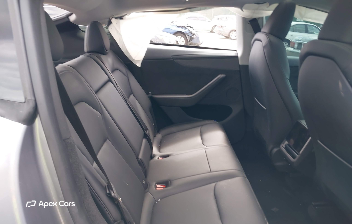 Tesla Model Y 2026