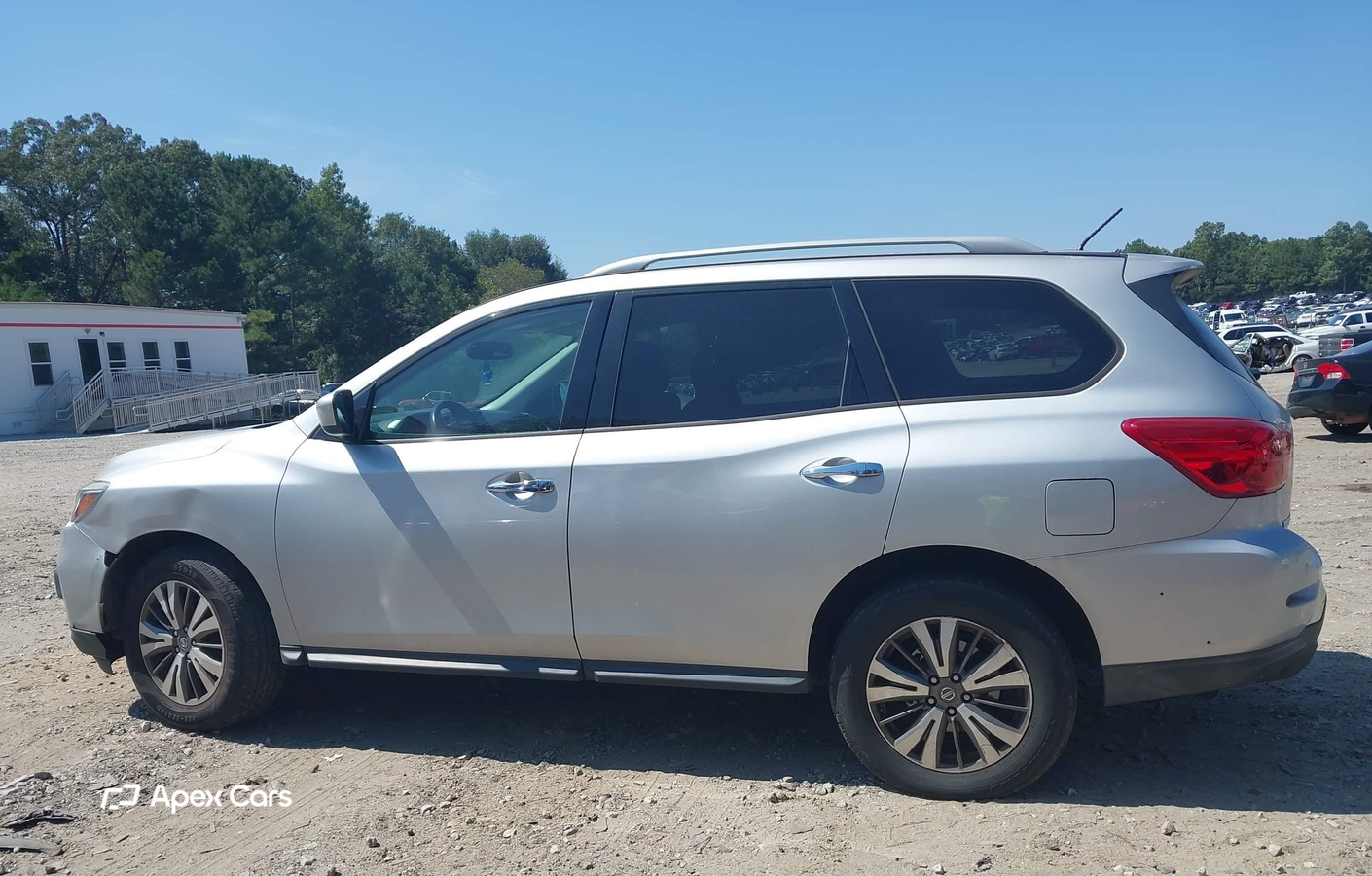 Nissan Pathfinder 2017