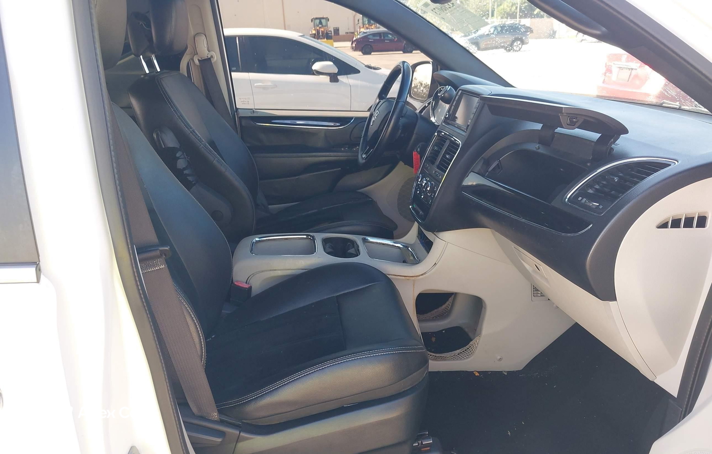 Dodge Caravan 2018