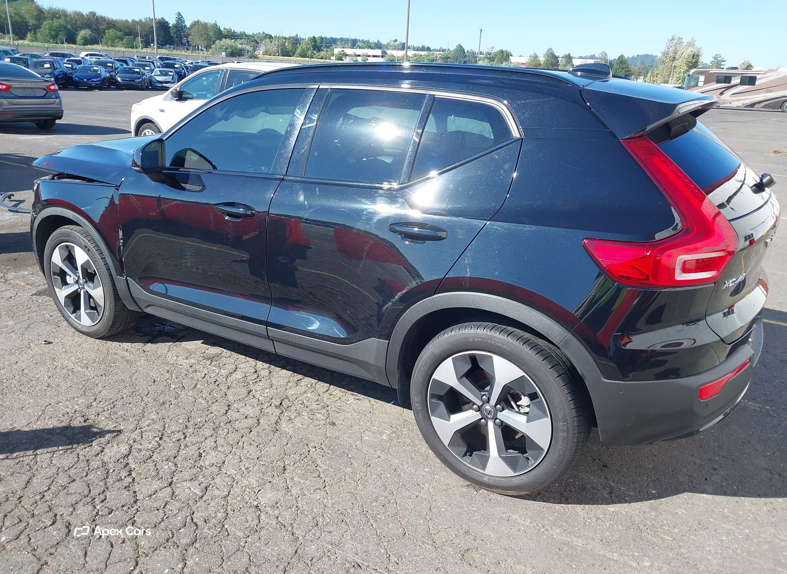 Volvo XC40 2024
