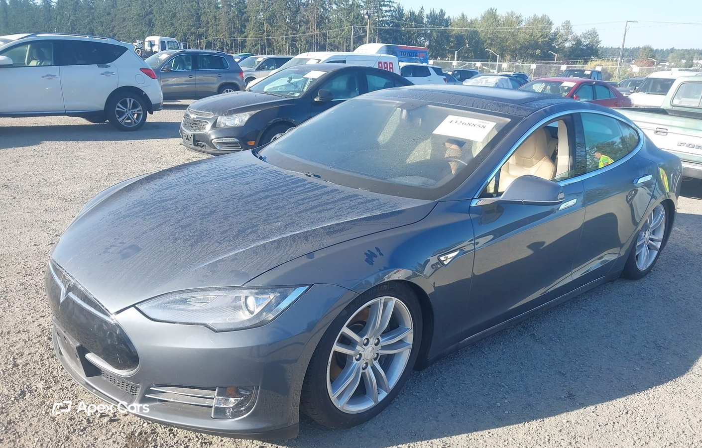 Tesla Model S 2013