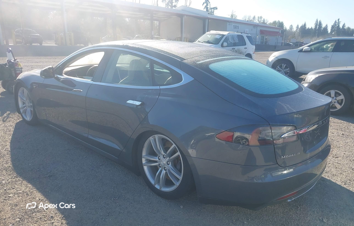 Tesla Model S 2013