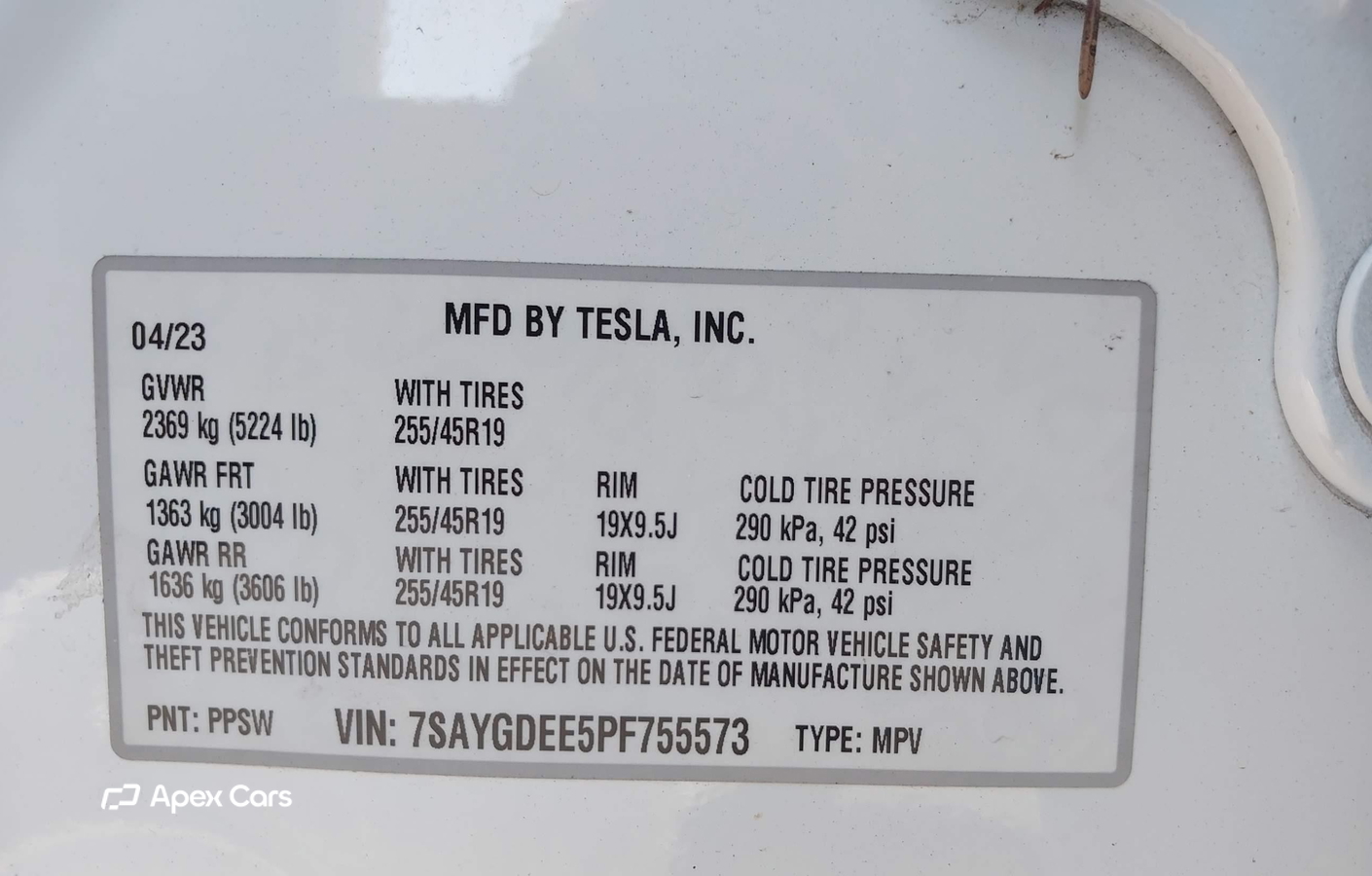 Tesla Model Y 2023