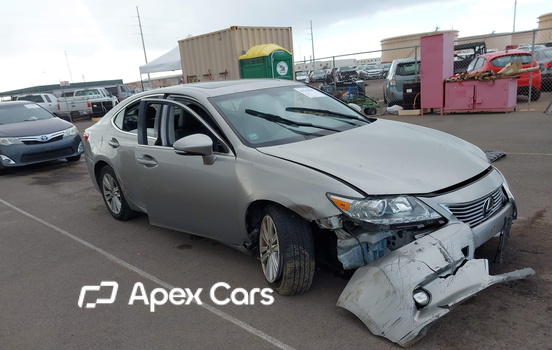 Lexus ES 2015 - Image 1 of 17