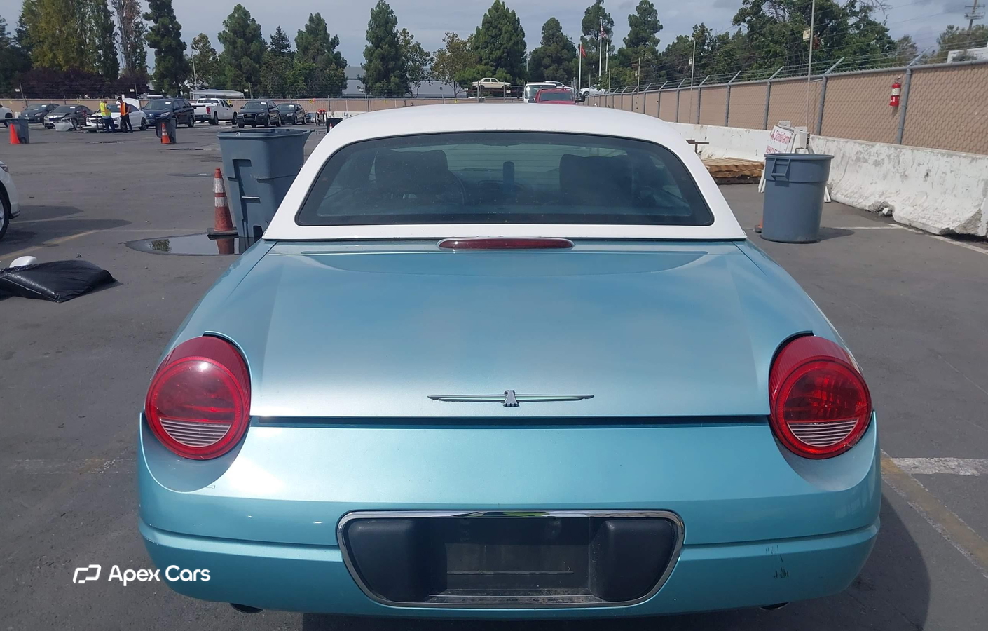 Ford Thunderbird 2002
