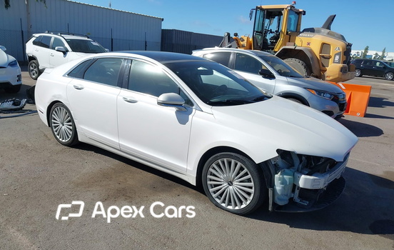 Lincoln MKZ 2017 - Image 1 of 17