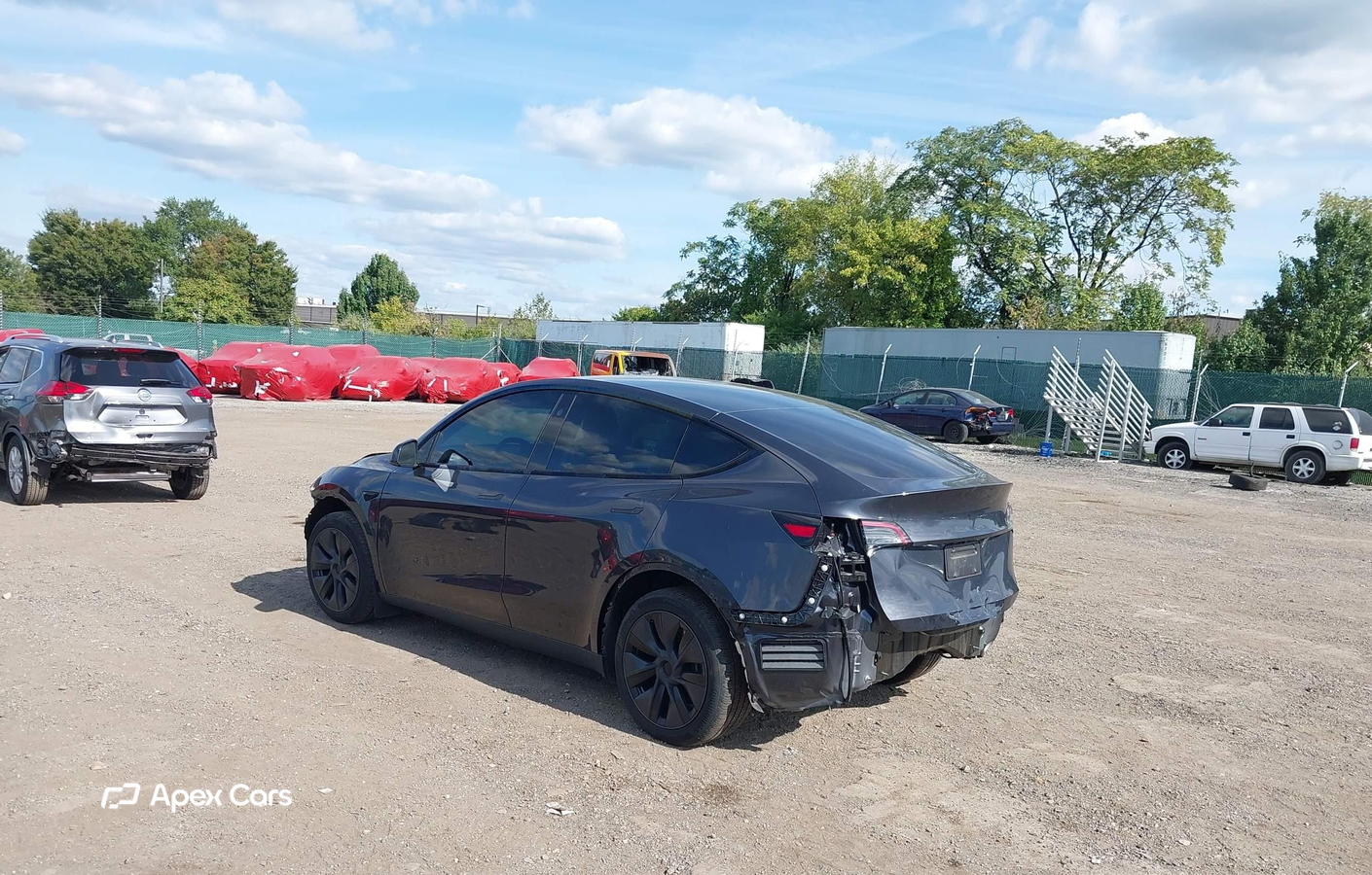 Tesla Model Y 2024