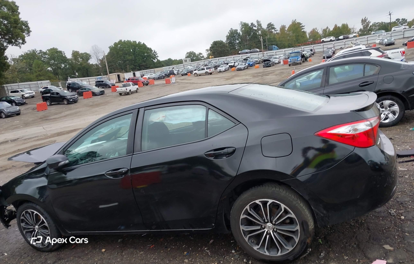 Toyota Corolla 2015