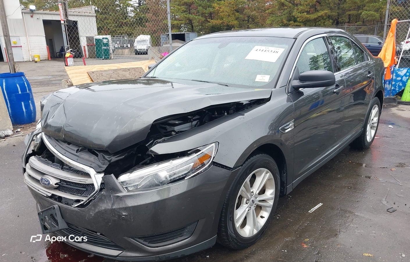 Ford Taurus 2019
