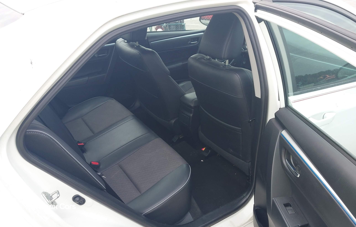 Toyota Corolla 2015